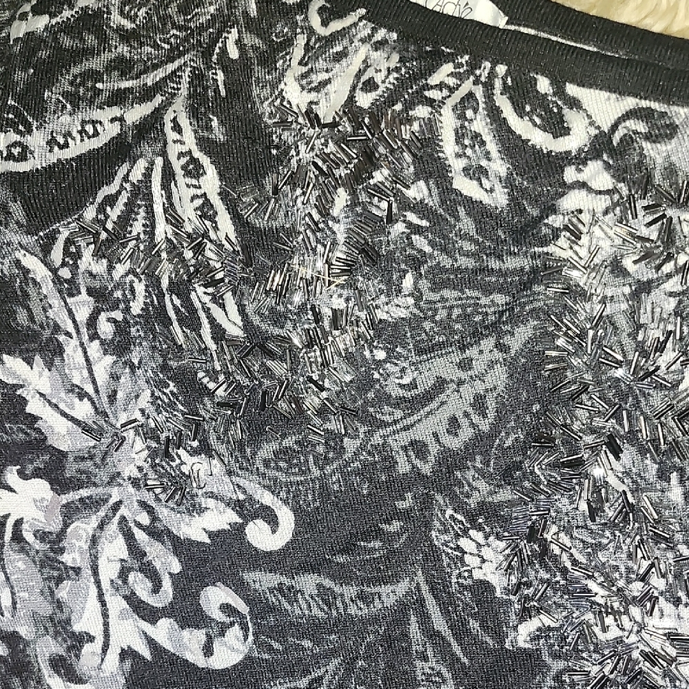 Cache Monochrome Patterned Top - Picture 6 of 6